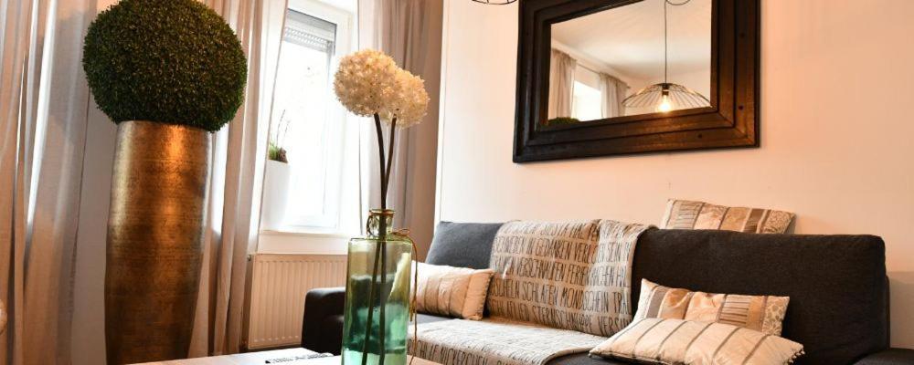Heimat Floral Ferienhaus Wadgassen Екстер'єр фото